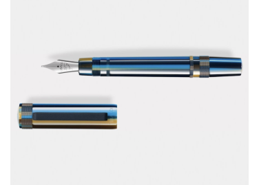 Perfecta Baianera Blue Resin Fountain Pen