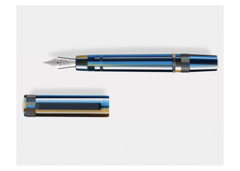 Perfecta Baianera Blue Resin Fountain Pen