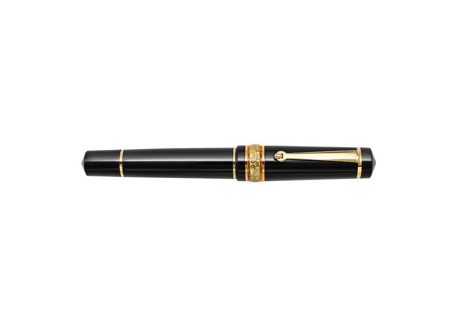 Maiora Alpha Nera Gold Fountain Pen Fontana Penna fontanapenna.com