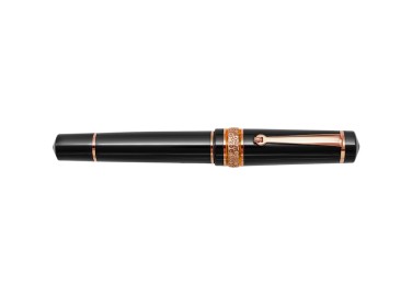 Maiora Alpha Nera Rose Gold Fountain Pen Fontana Penna fontanapenna.com 2