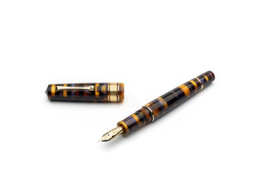 Leonardo Officina Italiana Mosaico Collection Anemone 14K Fountain Pen Fontana Penna fontanapenna.com 2