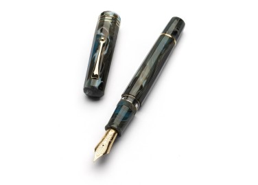 Leonardo Officina Italiana Dodici - Magmatica GT Estilográfica Fontana Penna fontanapenna.com