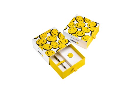 Montegrappa Smiley Heritage 1972 E.L. Ballpoint Pen Fontana Penna fontanapenna.com