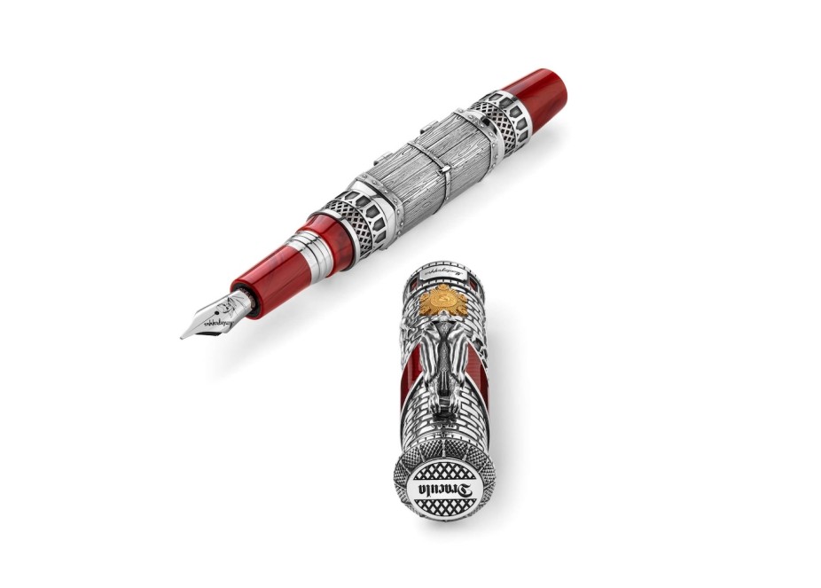 Montegrappa Dracula Universal Monsters Fountain Pen Fontana Penna fontanapenna.com