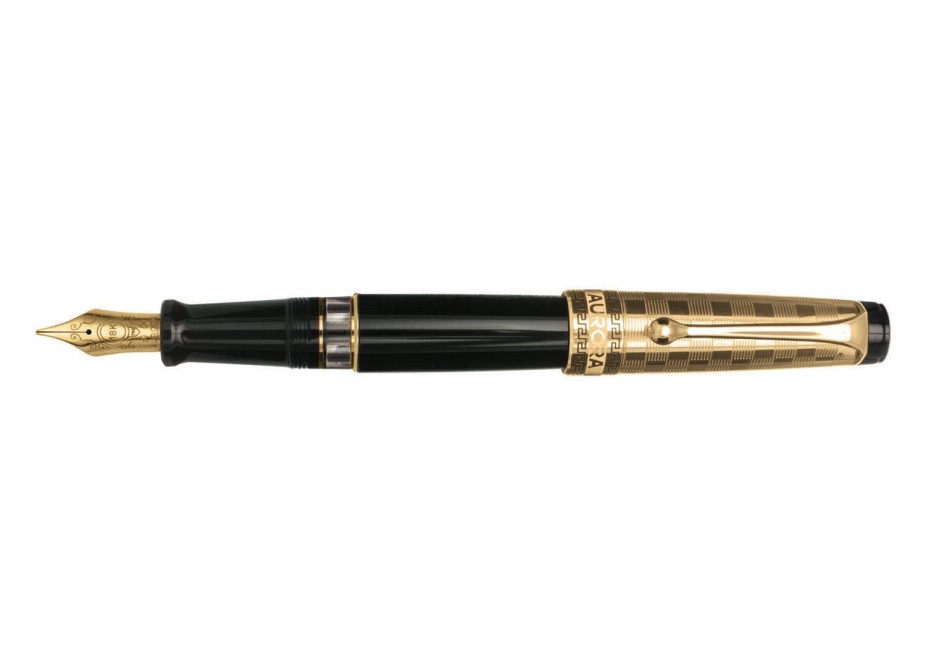 Optima Vermeil and black Fountain pen