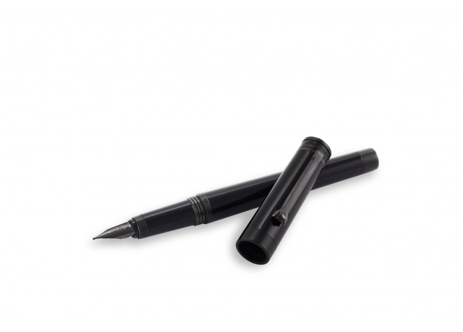 Montegrappa Parola Stealth Black Fountain Pen